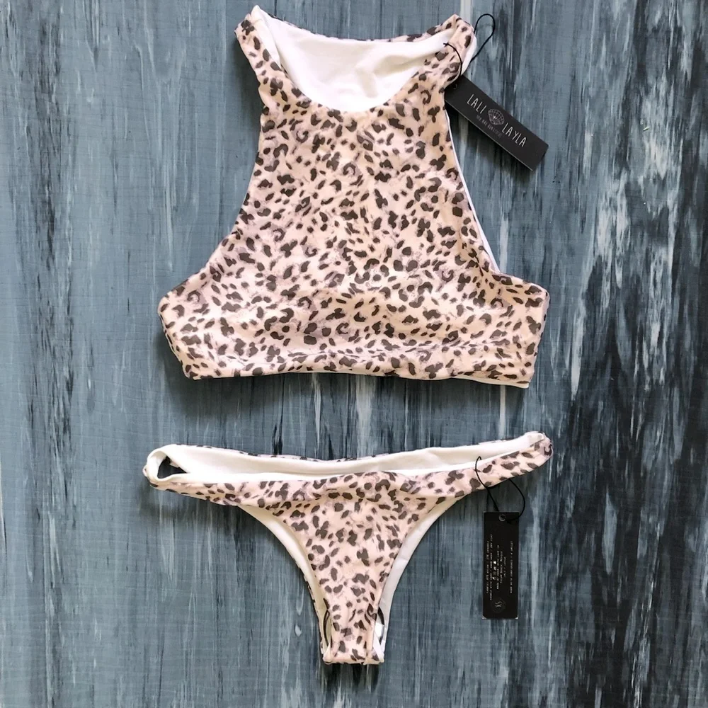 NWT Reversible Bikini Set - Picture 2 of 5